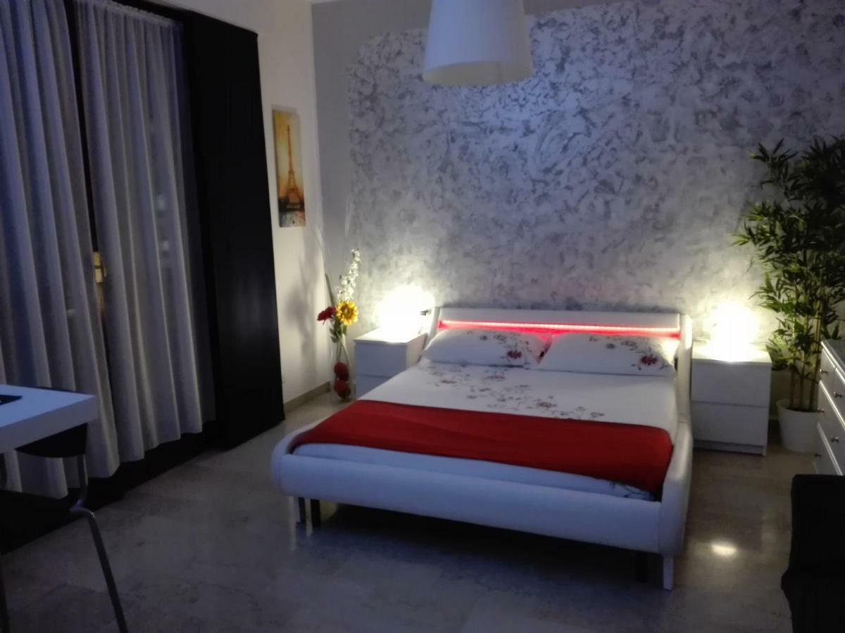 Апартаменти Mecenate Cozy Flat Мілан Екстер'єр фото