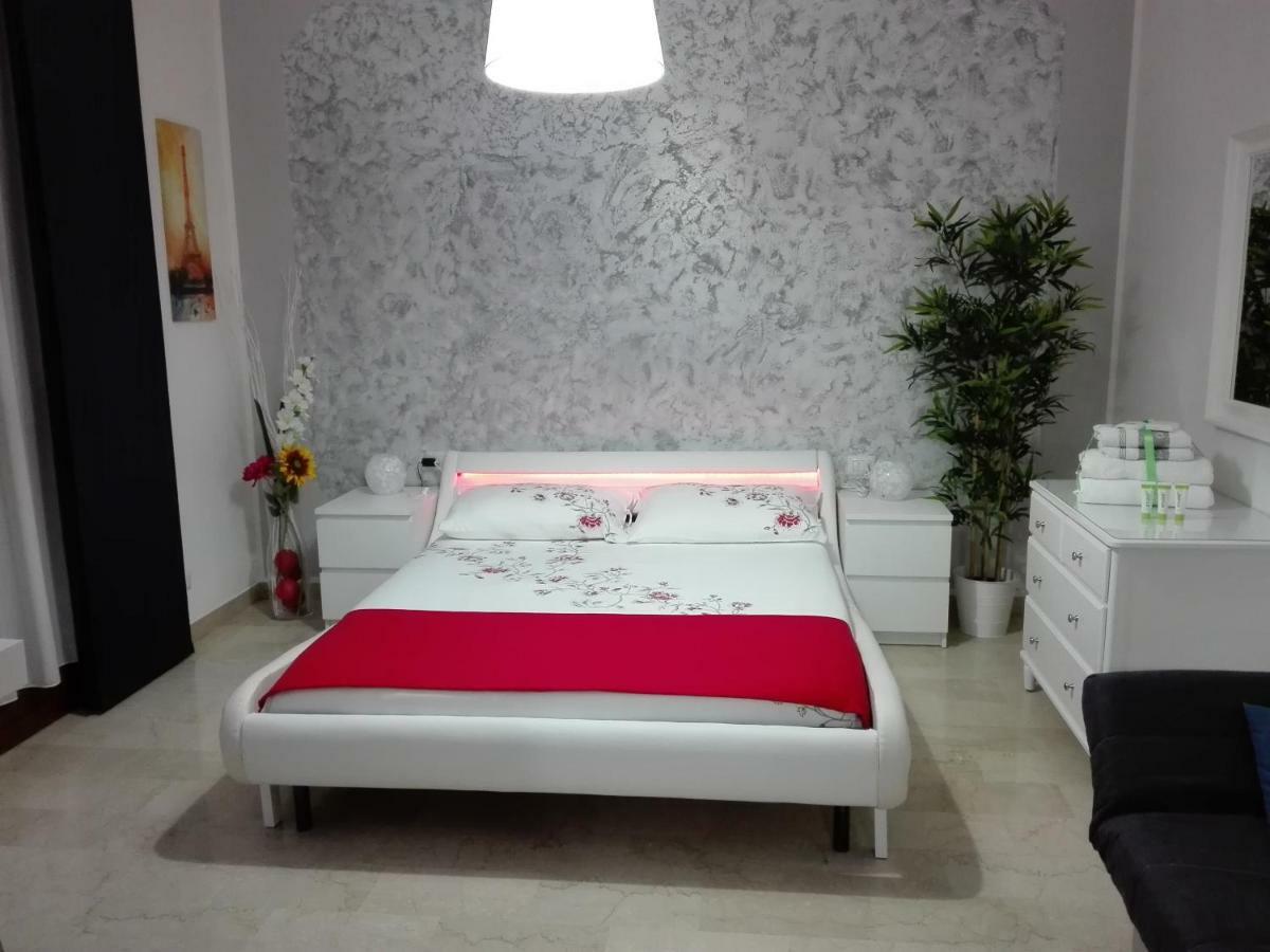 Апартаменти Mecenate Cozy Flat Мілан Екстер'єр фото